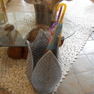 PORTAOMBRELLI PETALI GRIGIO 28X28 H 63 (2)