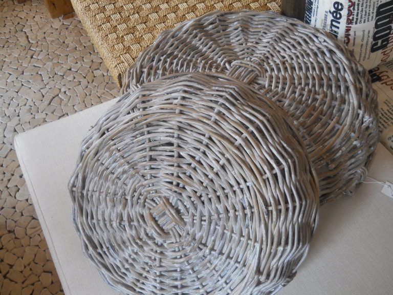 ESPOSITORE TONDO G 52X52X19 M 46X46X15 P 41X41X13 KUBU GRIGIO (3)