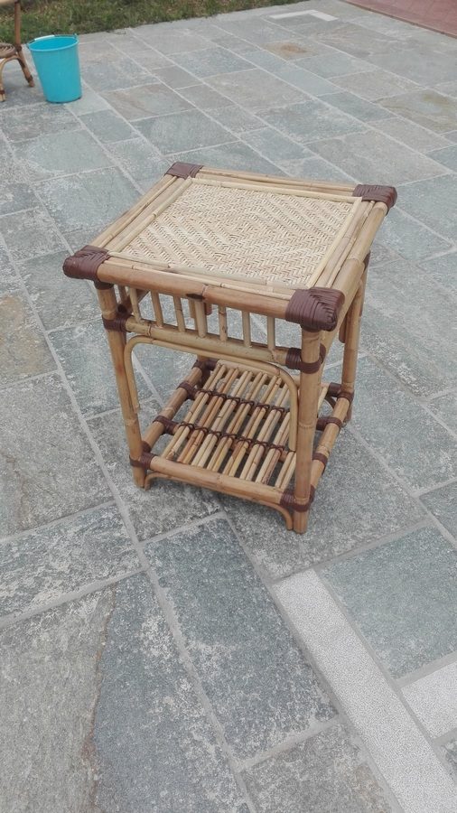TAVOLO TAVOLINO MODELLO: "QUADRATO" MISURE 50 X 50 H 62 CM IN GIUNCO LEGNO VIMINI DA GIARDINO VERANDA 2 FINITURE COLORI