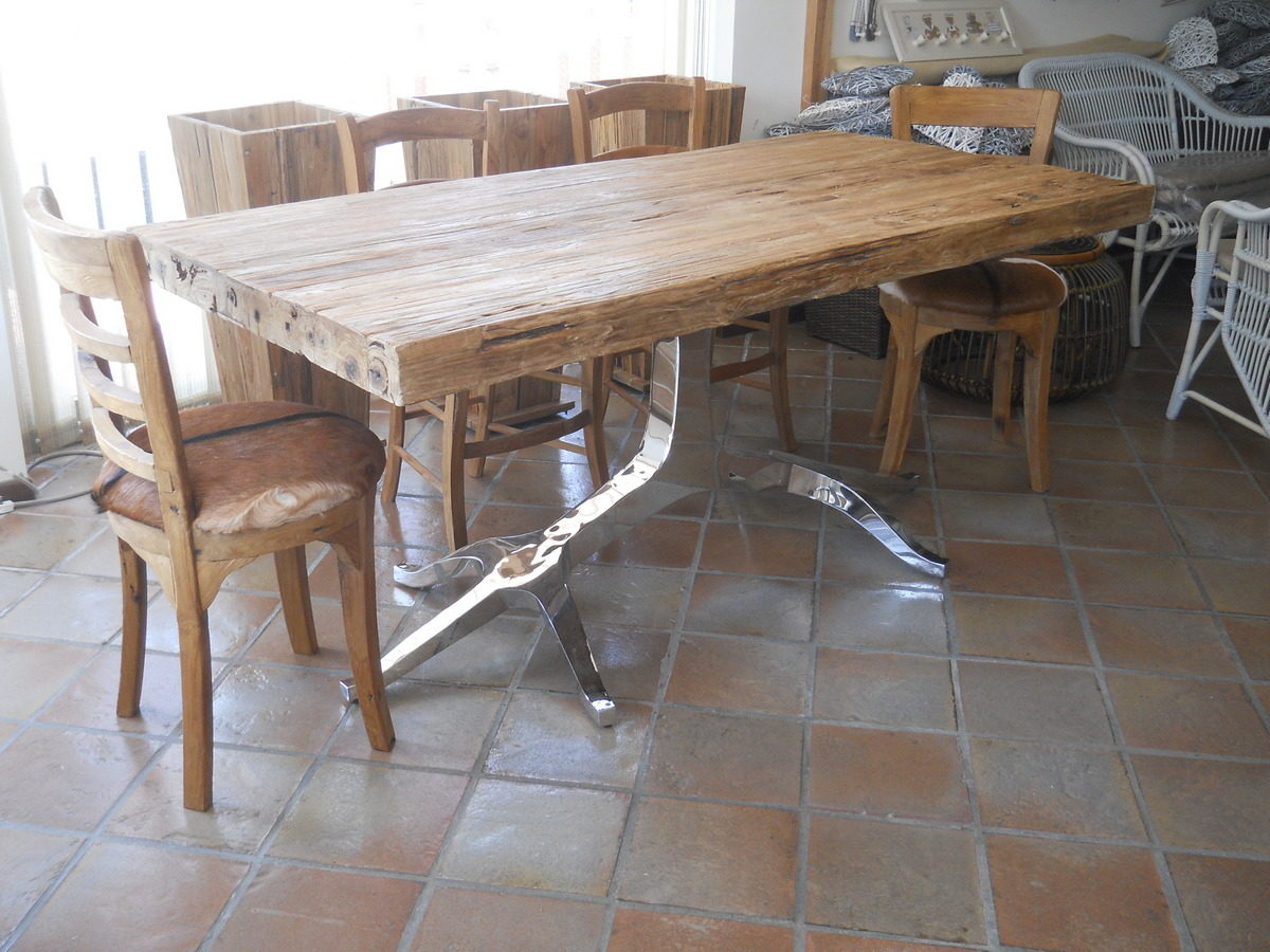 TAVOLO IN LEGNO  MOD “GAMBE RAMI “ GAMBE IN ACCIAIO  DIMENSIONI 180X90 H.80CM DA ORDINARE