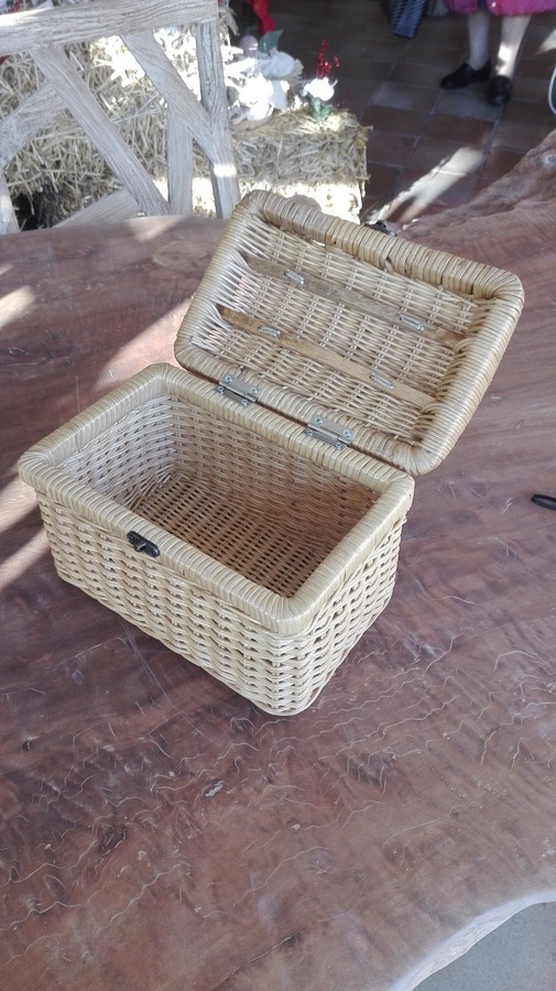 CESTINO MERENDA ASILO 25X17H17€16(A) (3)
