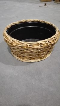 COPRIVASO  TONDO BASSO  INTRECCIO A ONDA  PER FIORI FIORISTI COMPOSIZIONI FODERATO IN PLASTICA SET DI 2 MISURE E 2 COLORI - immagine 2