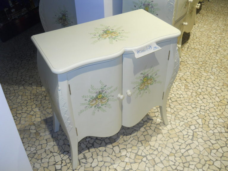 75X40H75 250€ (1)