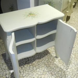 75X40H75 250€ (3)