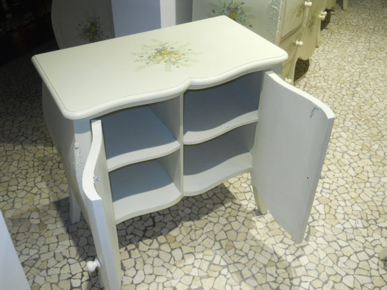 75X40H75 250€ (3)
