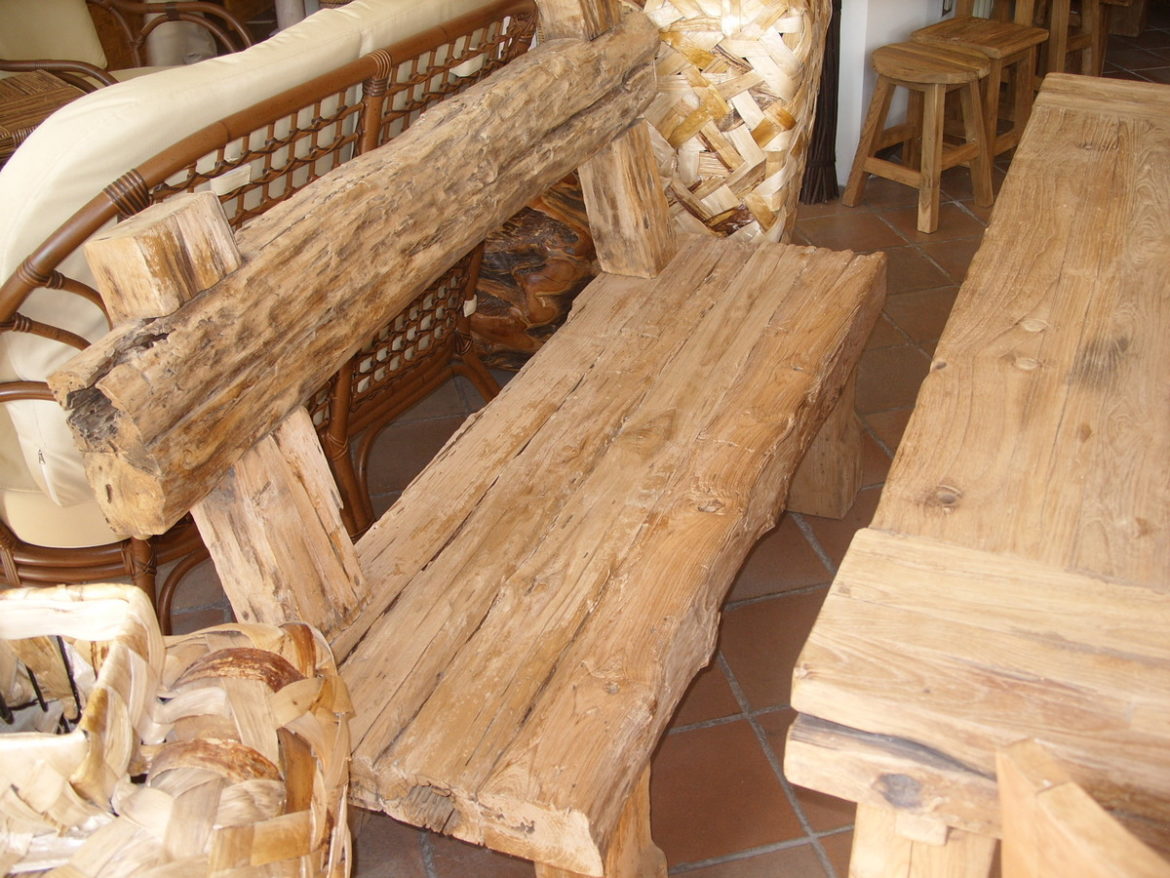 PANCA CON SCHIENALE MODELLO RAILWAY IN LEGNO GREZZO DI TEAK RECUPERO ROBUSTA IN 3 MISURE
