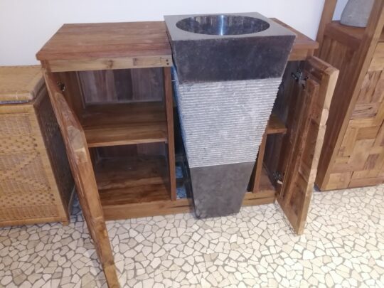 MOBILE BAGNO IN LEGNO DI TEAK CON LAVANDINO IN MARMO NERO QUADRATO A COLONNA