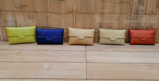 POCHETTE  BORSETTA A BUSTA   25x2h15 cm  IN VIMINI LEGNO PAGLIA NATURALE ECOLOGICA  5 COLORI DISPONIBILI