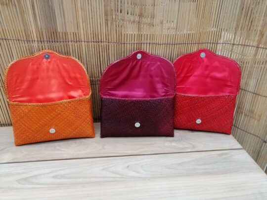 POCHETTE  A BUSTA PORTAFOGLIO  IN VIMINI LEGNO PAGLIA NATURALE ECOLOGICA ETNICA  CHIUSURA MAGNETICA  SET DI 2 MISURE 3 COLORI DISPONIBILI