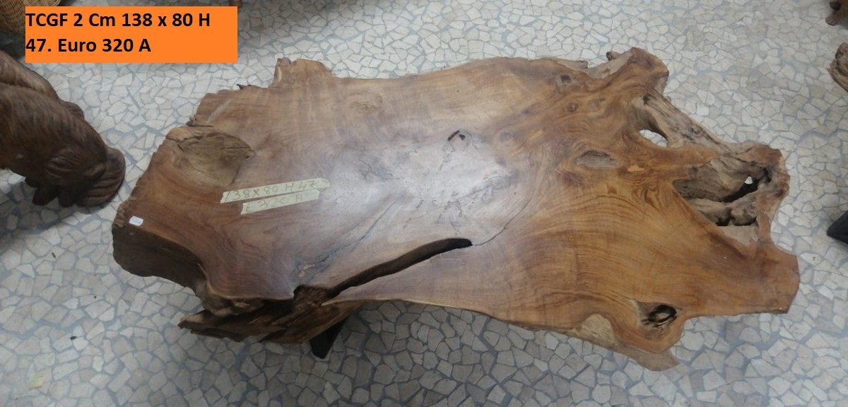 TAVOLO DA CAFFE' CON PIANO IN RADICE DI TEAK GAMBE IN FERRO MISURE CM 138 x 80 H 47 .cod TCGF2