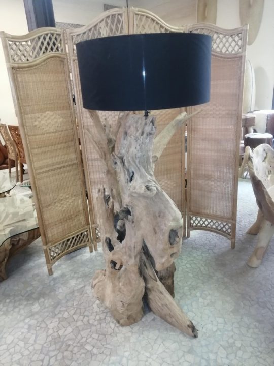 LAMPADA ETNICA IN RADICE LEGNO TEAK PARALUME A SCELTA SCURO CHIARO CODICE L17