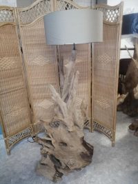 LAMPADA ETNICA IN RADICE LEGNO TEAK PARALUME A SCELTA SCURO CHIARO CODICE L7 - immagine 2