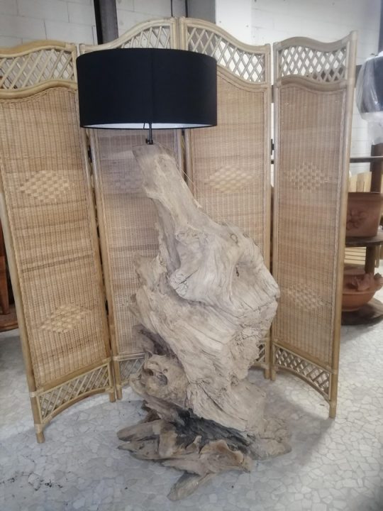 LAMPADA ETNICA IN RADICE LEGNO TEAK PARALUME A SCELTA SCURO CHIARO CODICE L9