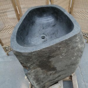 PED2 60 x 60 H 90 cm. Euro 550 (B) (7)