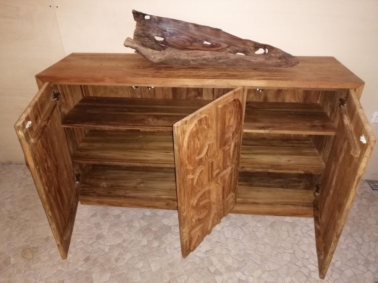 150 x 42 h 86 € 780 B (4)