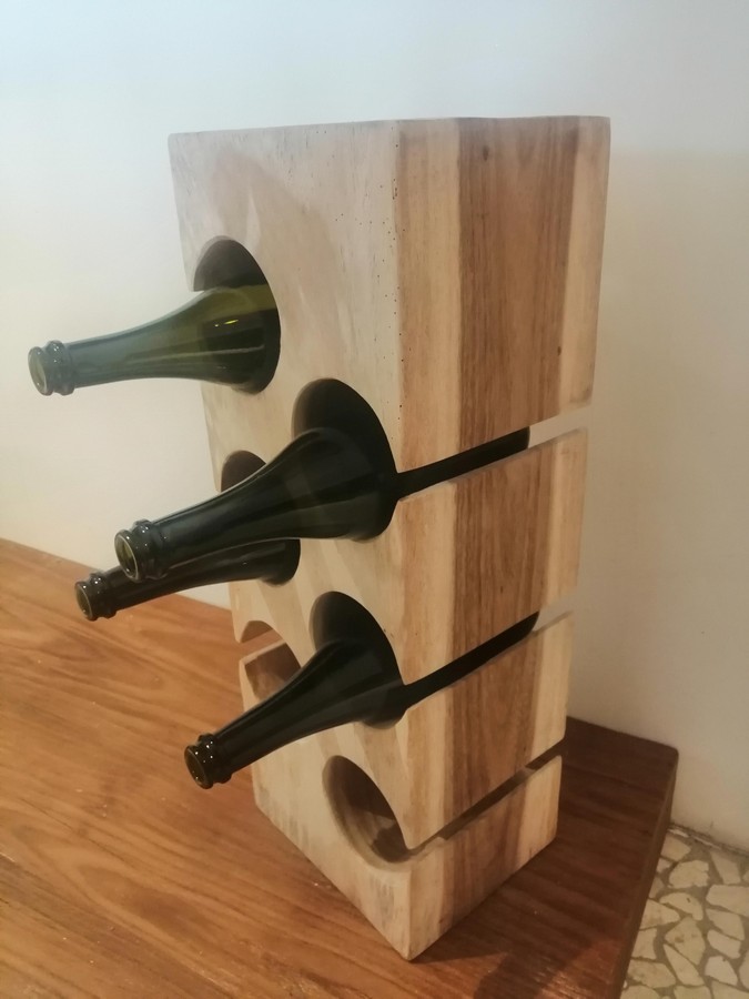 Porta bottiglie 10 posti in legno di Suar