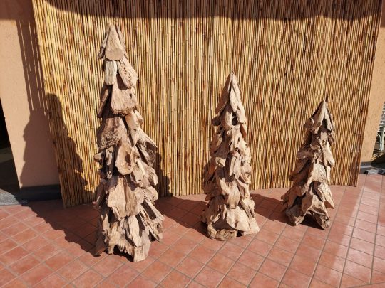 ALBERO DI NATALE  IN TEAK REALIZZATO CON PEZZI DI RADICE  IN 4 ALTEZZE   100 120 150 180 CM