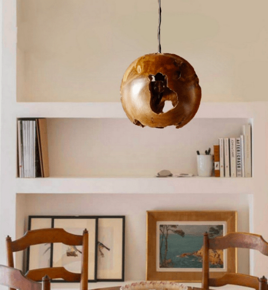 LAMPADARIO LAMPADA ETNICO CAMERA SOGGIORNO CUCINA CON RADICE IN TEAK SFERICA CON INCISIONI NEL GUSCIO COLOR MARRONE LEGNO DIAMETRO 30CM