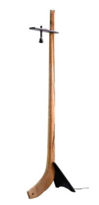 LAMPADA DA CAMERA SOGGIORNO ETNICA LAMPADA BASE IN LEGNO RICAVATO DA UN PEZZO DI ARATRO ANTICO IN LEGNO DI TEAK ROBUSTO CON PARALUME BIANCO NERO E ABACA - immagine 2